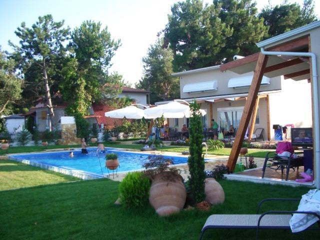 Olympos Beach Villas Литокорон Екстериор снимка