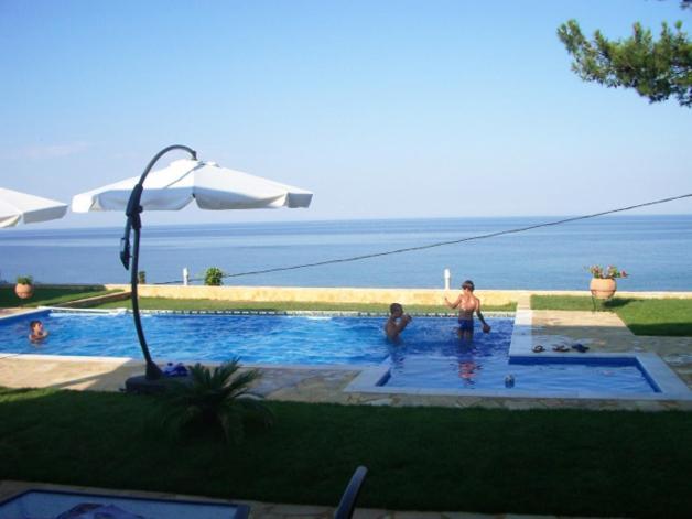 Olympos Beach Villas Литокорон Екстериор снимка